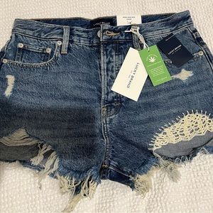 Lucky brand, Mom high rise short, brand new never worn